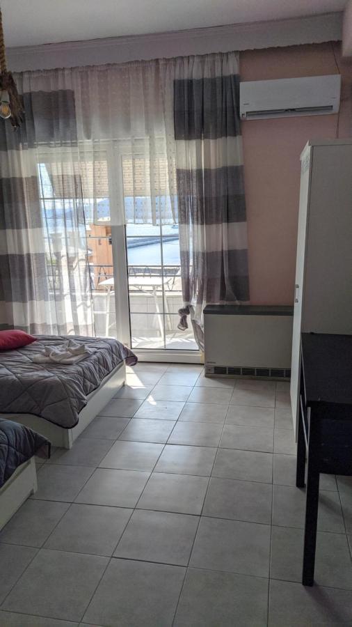 Апартаменты Nikol & Stella'S House Кавала Экстерьер фото